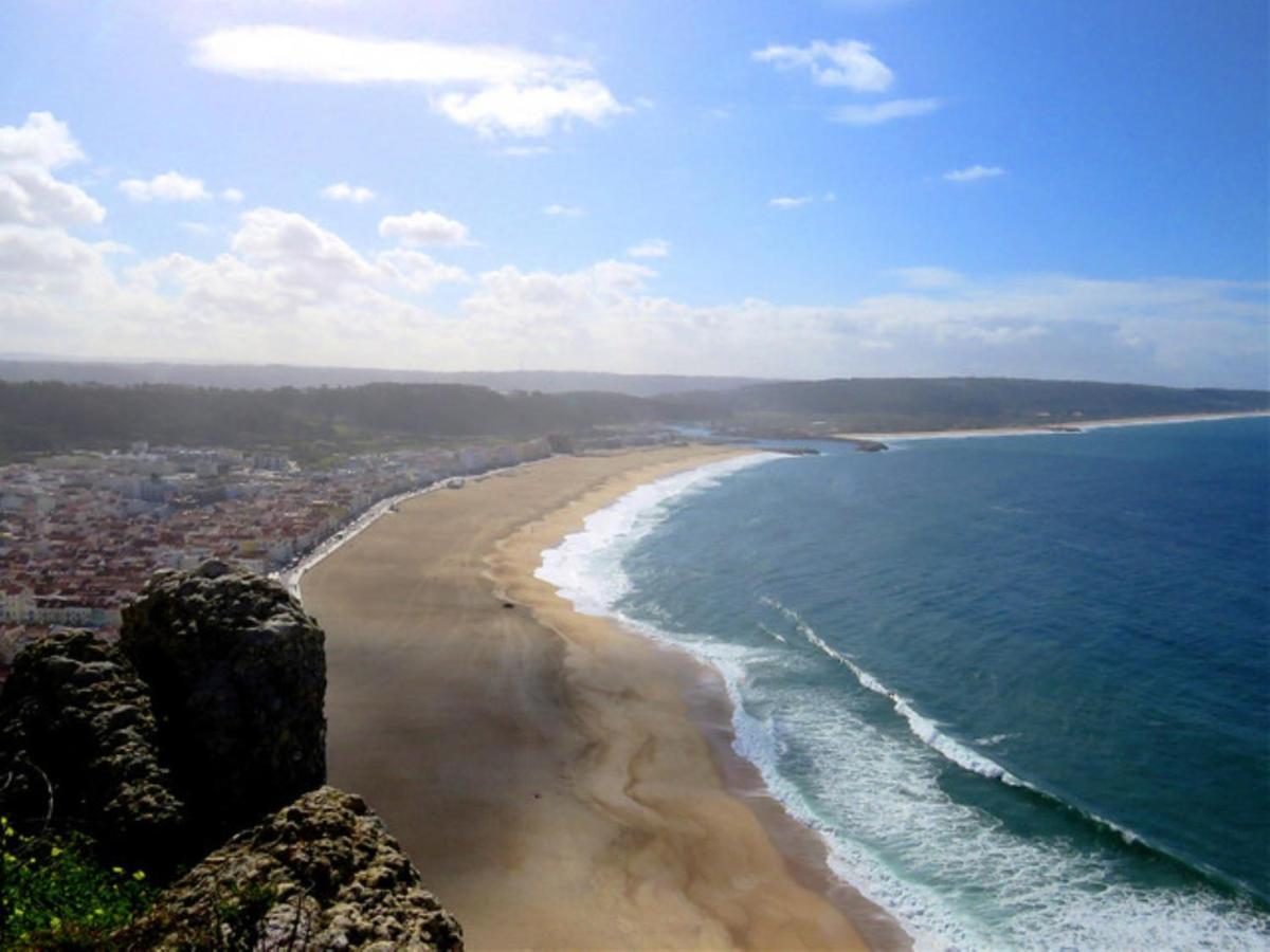 Light Wave Nazare Center 50M Beach Екстер'єр фото